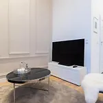 A.s. Podwale Apartment *